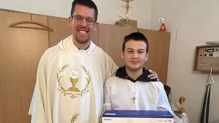 VJERNOST I USTRAJNOST PREPOZNATI NA KRAJU DOŠAŠĆA