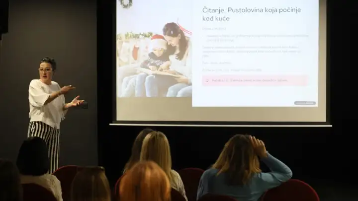Čitanjem rastemo zajedno: Nataša Botica održala predavanje o važnosti čitanja od najranije dobi