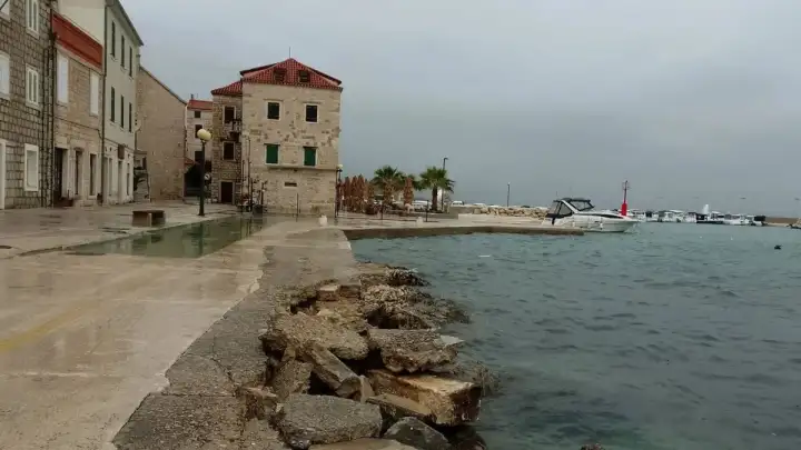 nevrijeme donja kastela09n