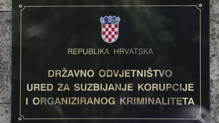 U novoj antikorupcijskoj akciji u Splitu dvoje uhićenih 