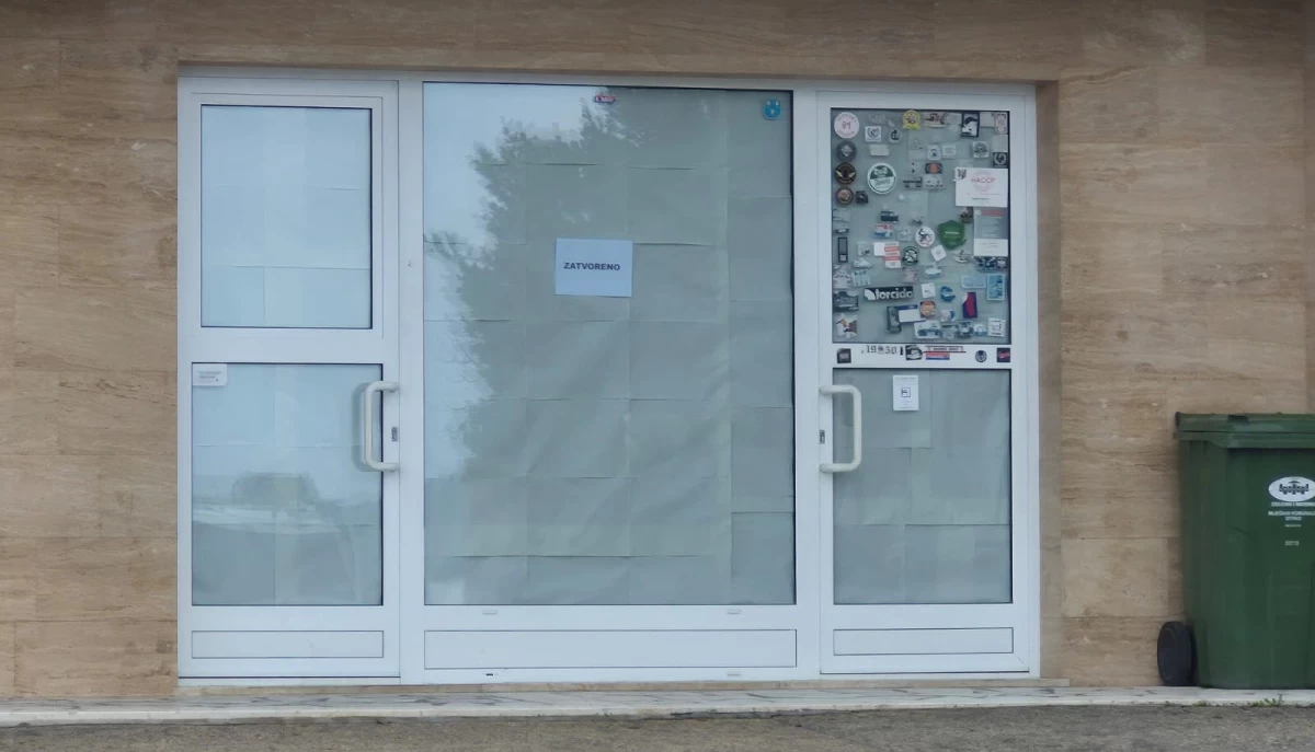 The legendary Peco has permanently closed its doors!