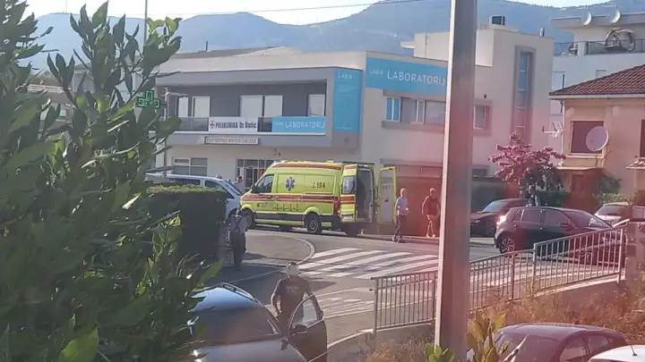 Sudar automobila i motocikla u Starom, dvije osobe ozlijeđene