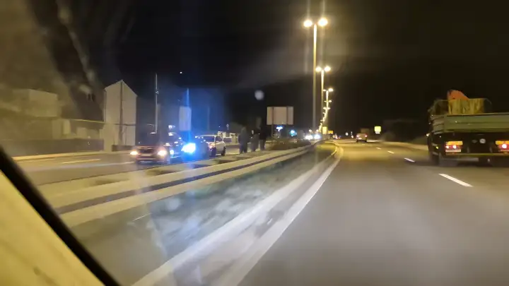 Lančani sudar na magistrali u Sućurcu, jedna osoba zatražila liječničku pomoć