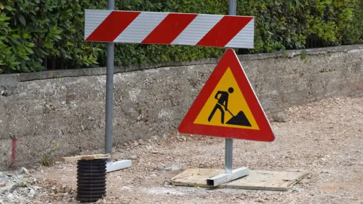 radovi na elektroenergetskoj mreži i privremena regulacija prometa – Grad Kaštela