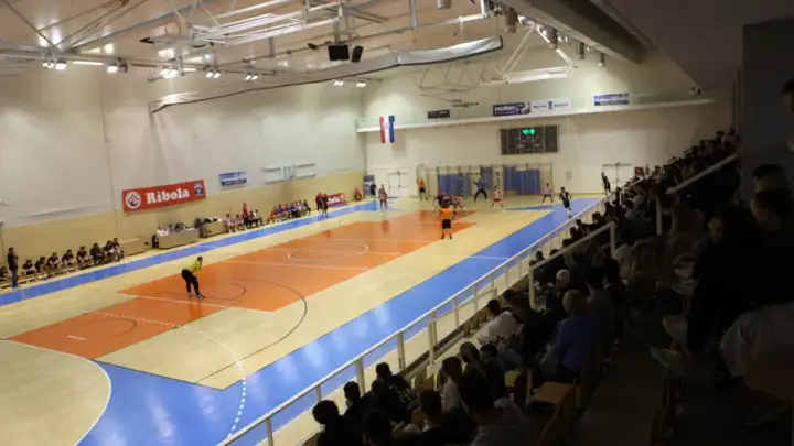 Rukomet (m): Ribola padom u završnici samo do boda u derbiju prvenstva