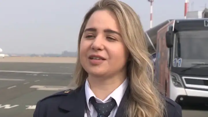 Sara Skendrović je hrvatska pilotkinja, ali i odlična nogometna igračica (VIDEO)
