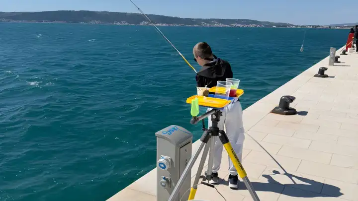 Najmlađi učili ribolov na rivi u Kaštel Starom kroz edukativnu radionicu