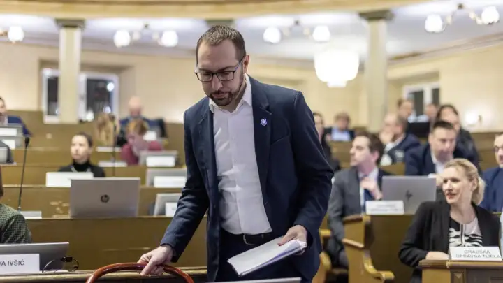 ZG Skupština dala suglasnost Tomaševiću za tužbu protiv Vlade zbog dočeka rukometaša