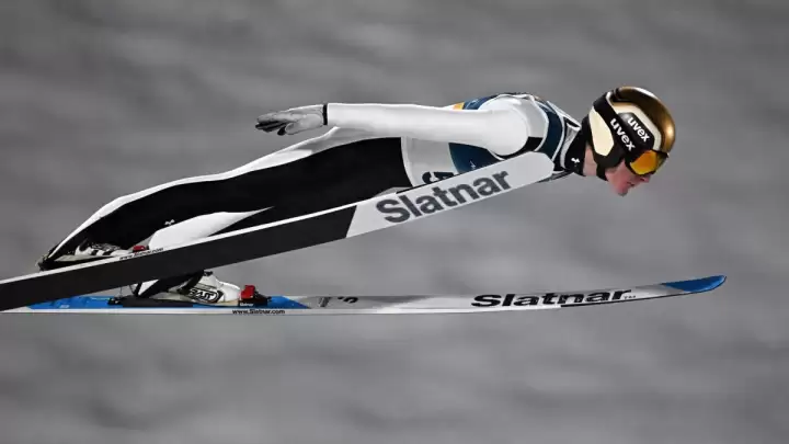 ZOI: Prevc sezonu iz snova okrunio pojedinačnim zlatom na velikoj skakaonici