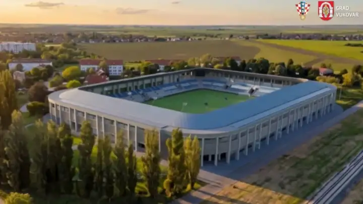 Općina Klis donirala 3.000 eura za izgradnju stadiona u Vukovaru