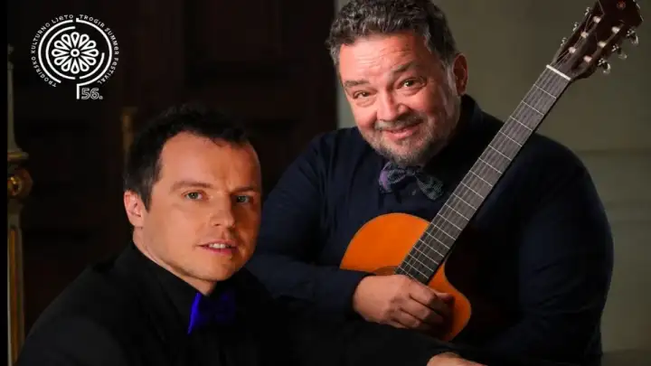 Najljepše melodije uz sunčev zalazak na Drveniku Velikom