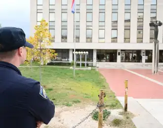 Uskok pokrenuo istragu protiv 19-godišnjaka zbog terorizma