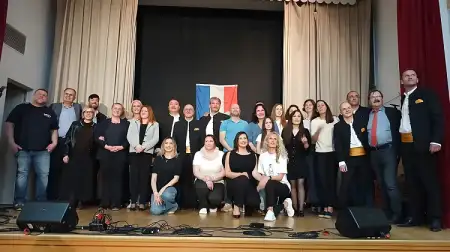 Kaštelanska klapa Sv. Jeronim u njemački Neu-Isenberg donijela dašak dalmatinske klapske pisme