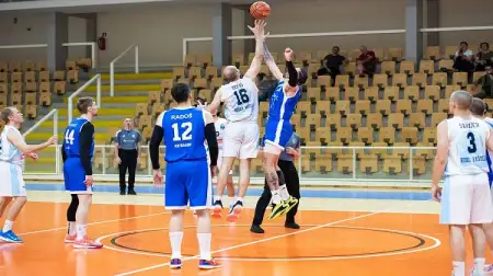 Košarkaši Ribole razigrani ulaze u doigravanje za prvaka (foto/video)