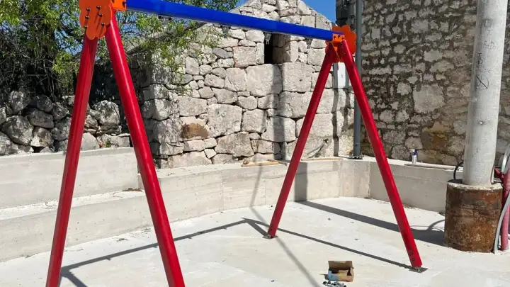 Prva faza trga Rudine na Drveniku Malom pri kraju, u funkciji ovo ljeto