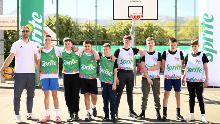 Mladi košarkaši oduševili u Sinju, Makarskoj, Supetar i Dugopolju: 3x3 spektakl seli u Split