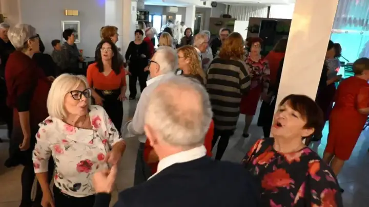 Uz pjesmu i ples umirovljenici proslavili Valentinovo