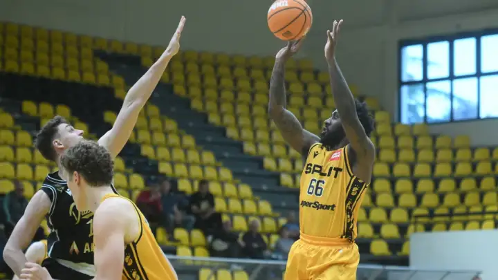 ABA liga: Važna pobjeda Splita u Beču uz 32 koša Coseyja 