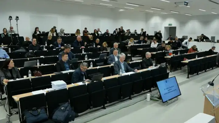 Župan Boban iznio plan trajnog rješenje uređenja obale (VIDEO)